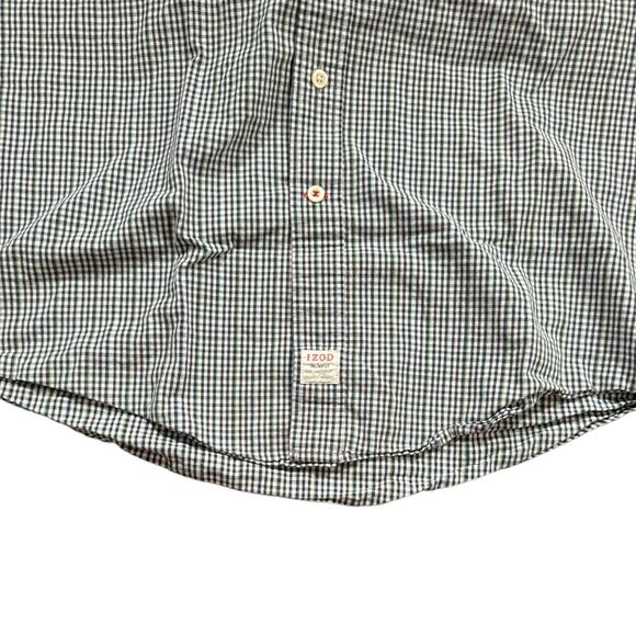 IZOD Black and White Checked Casual Button Down Shirt Large - Picture 4 of 5